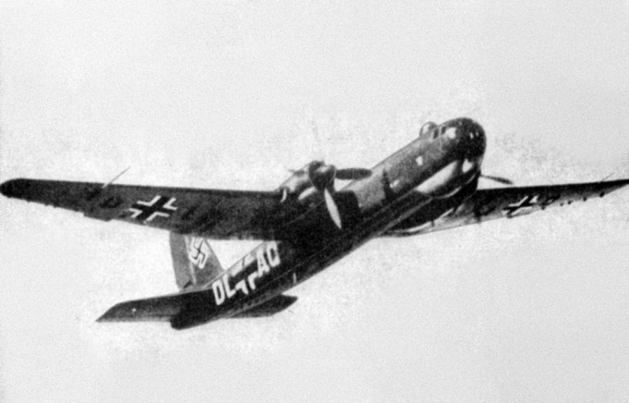 Heinkel he 177a 02 1942 u s war department publication tm e 30 451